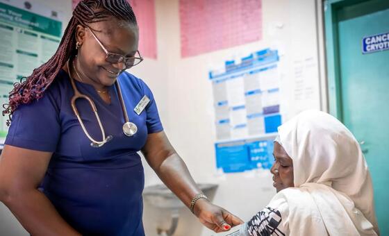 Contrabando de produtos médicos causa mortes na África Central, aponta relatório